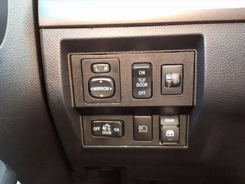 Used 2019 Toyota Tundra SR5 image 20