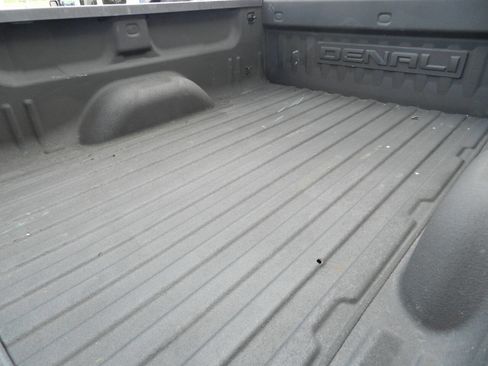 Used 2018 GMC Sierra 2500 Denali w/ Duramax Plus Package image 21