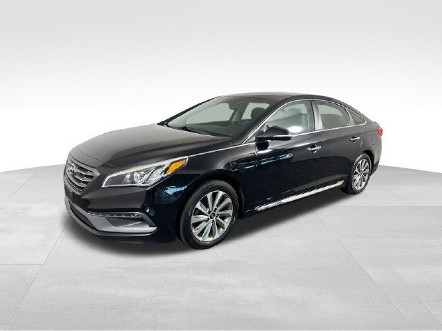 Used 2017 Hyundai Sonata Sport w/ Value Edition Package 02 FWD image 2