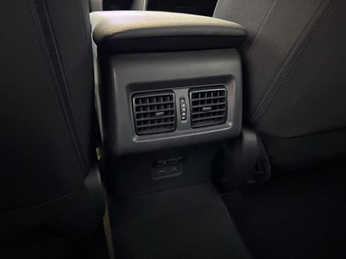 Used 2025 Toyota Camry LE image 23