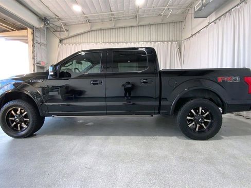 Used 2018 Ford F150 Lariat w/ Equipment Group 502A Luxury image 26