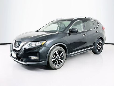 Used 2020 Nissan Rogue SL w/ Premium Package FWD image 3