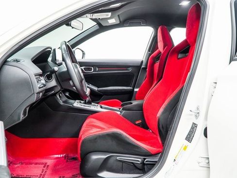 Used 2024 Honda Civic Type R image 39
