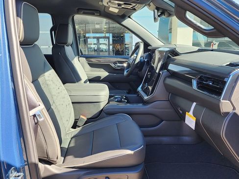 New 2026 GMC Yukon Elevation image 41