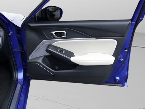 Used 2023 Acura Integra A-Spec image 17