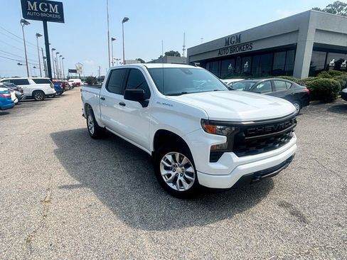 Used 2022 Chevrolet Silverado 1500 Custom RWD image 28