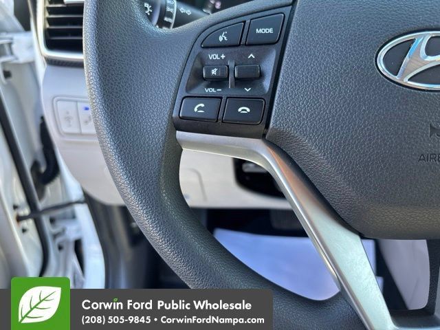 Used 2020 Hyundai Tucson Value AWD/4WD image 17
