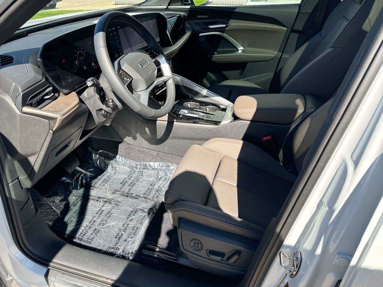 New 2026 Audi Q5 Premium Plus AWD/4WD image 2