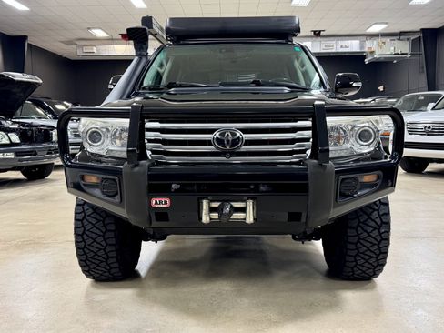 Used 2013 Toyota Land Cruiser AWD/4WD image 3
