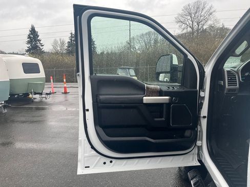 Used 2017 Ford F350 Lariat w/ FX4 4x4 Off Road Package image 13