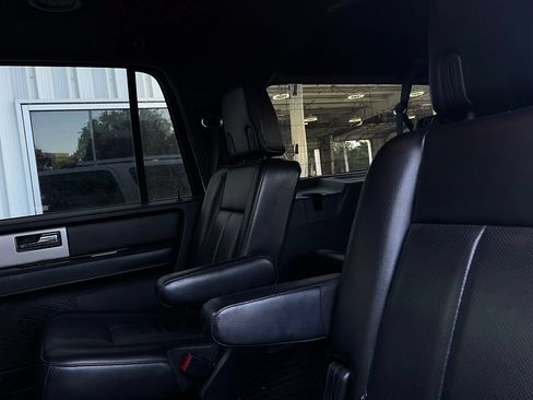 Used 2017 Ford Expedition EL Limited w/ Equipment Group 301A RWD image 24