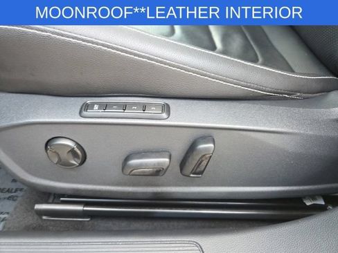 Used 2022 Volkswagen Jetta SEL FWD image 30