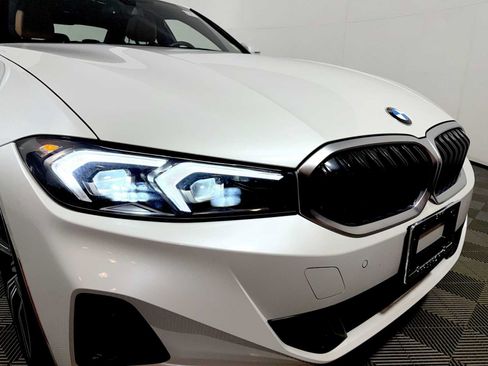 Used 2024 BMW 330i xDrive Sedan w/ Premium Package AWD/4WD image 25