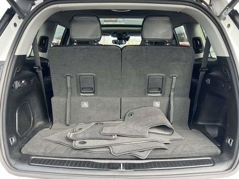 Used 2022 Jeep Grand Cherokee L Limited image 22