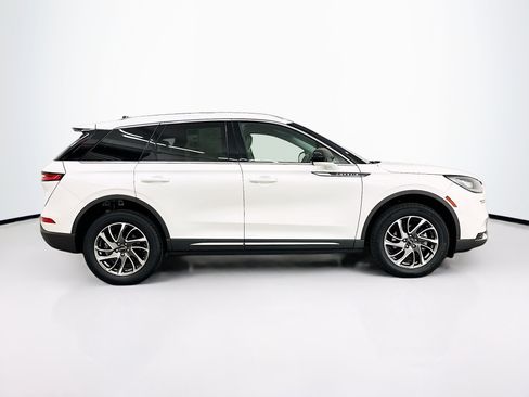 Used 2022 Lincoln Corsair AWD w/ Equipment Group 101A image 10