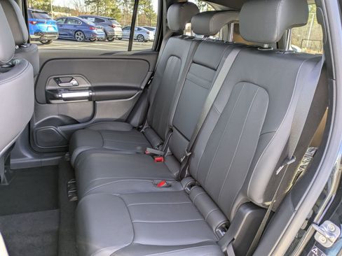 Certified 2025 Mercedes-Benz GLB 250 250 image 32