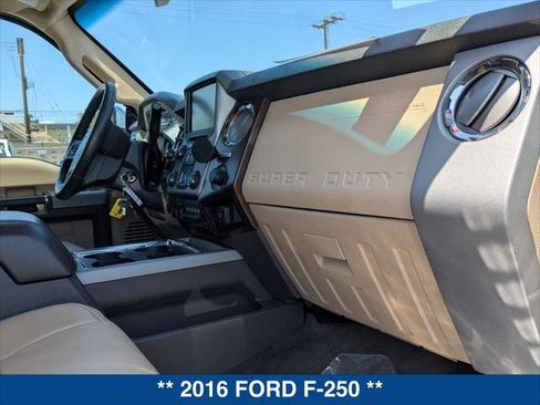 Used 2016 Ford F250 Lariat w/ Lariat Ultimate Package AWD/4WD image 23