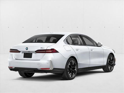 New 2027 BMW 530i w/ M Sport Package RWD image 2