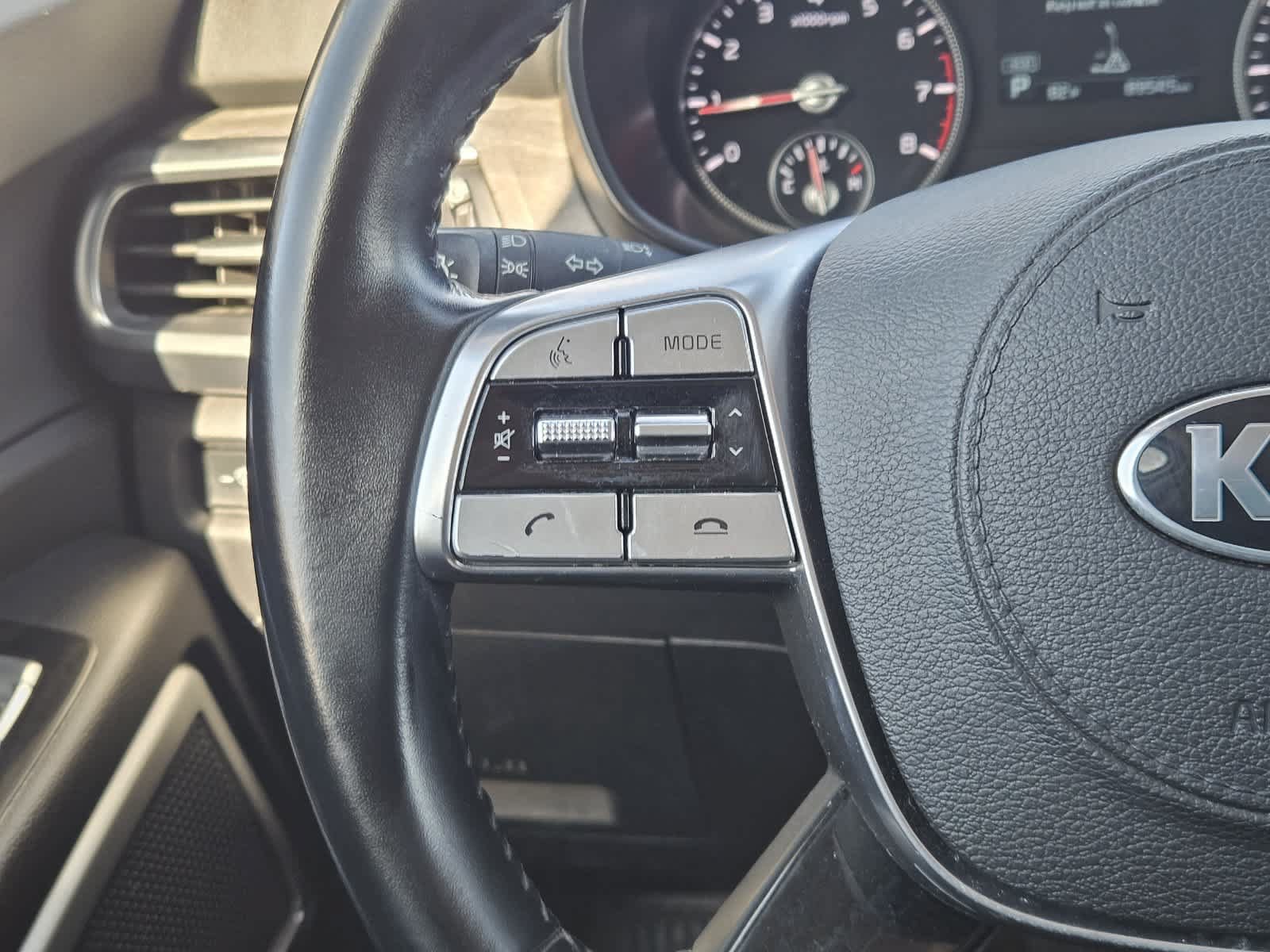 Used 2020 Kia Telluride EX w/ Towing Package FWD image 27