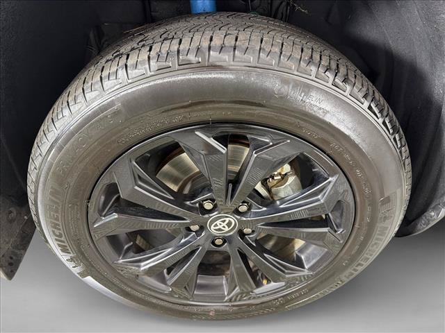 Used 2024 Toyota RAV4 XSE AWD/4WD image 13