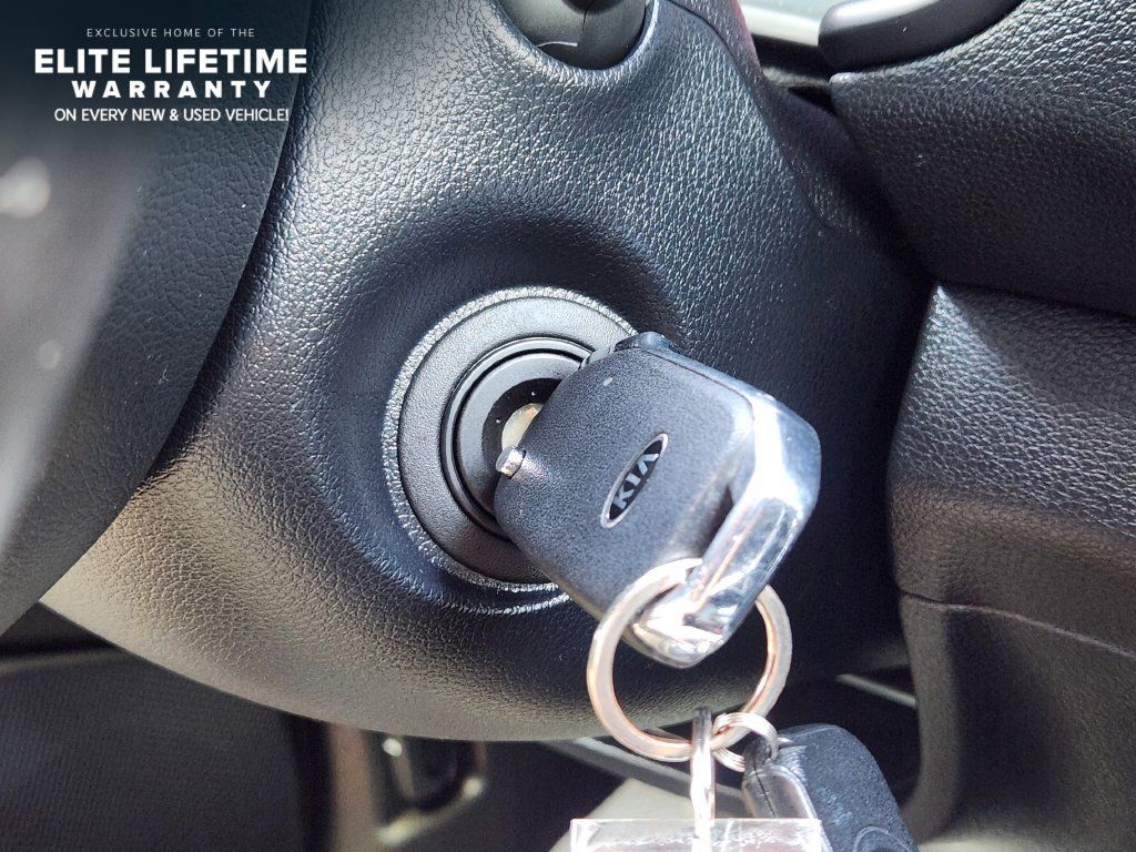 Used 2020 Kia Soul X-Line FWD image 20