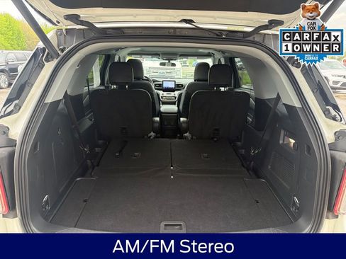 Used 2023 Ford Explorer XLT w/ Equipment Group 202A AWD/4WD image 5