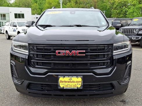Used 2023 GMC Acadia SLE w/ Driver Convenience Package AWD/4WD image 2
