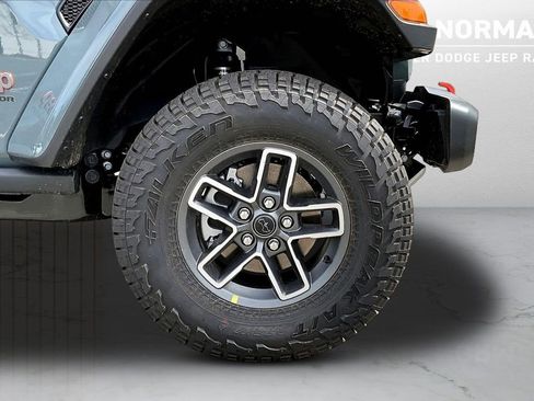 New 2026 Jeep Gladiator Mojave image 33