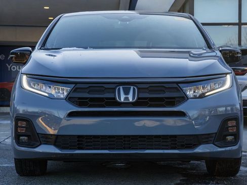 Used 2025 Honda Odyssey Sport-L image 2