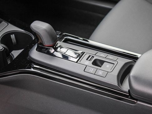 New 2026 Toyota Prius Plug-In Hybrid FWD image 21