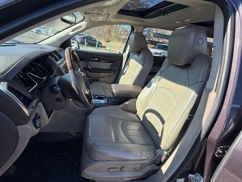 Used 2015 GMC Acadia Denali image 2