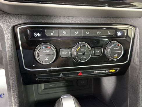Used 2023 Volkswagen Atlas SE w/ Panoramic Sunroof Package AWD/4WD image 33