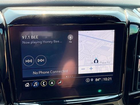 Used 2022 Chevrolet Traverse Premier w/ Redline Edition image 13