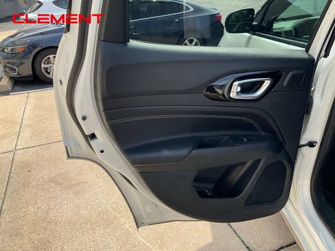 Used 2022 Jeep Compass High Altitude AWD/4WD image 42