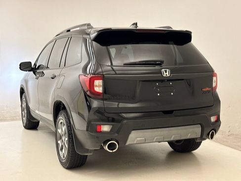 Used 2023 Honda Passport TrailSport image 7
