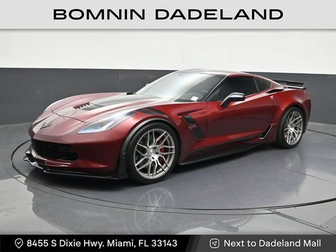 Used 2017 Chevrolet Corvette Grand Sport w/ Carbon Flash Badge Package RWD image 1