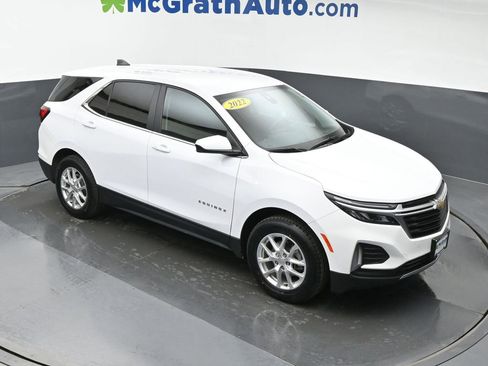 Used 2022 Chevrolet Equinox LT image 3