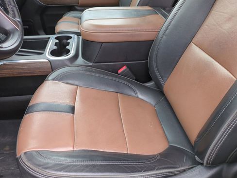 Used 2023 Chevrolet Silverado 2500 High Country w/ Z71 Off-Road Package AWD/4WD image 20