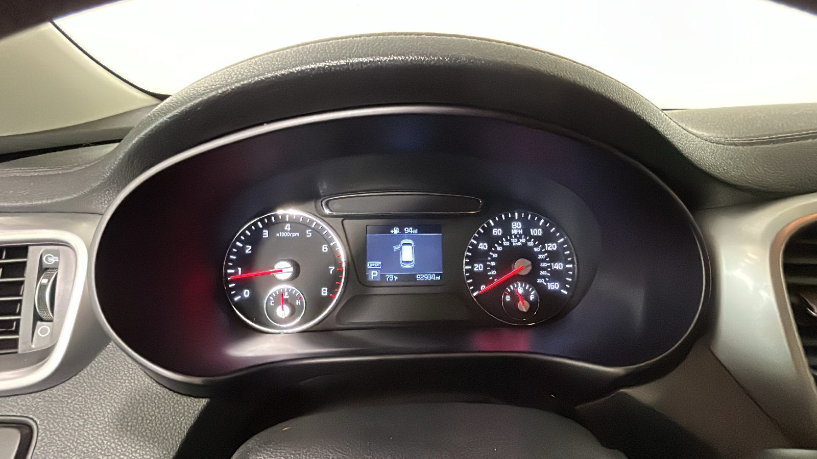 Used 2020 Kia Sorento LX AWD/4WD image 21