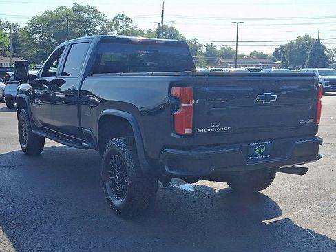 Certified 2024 Chevrolet Silverado 2500 ZR2 w/ Technology Package AWD/4WD image 9