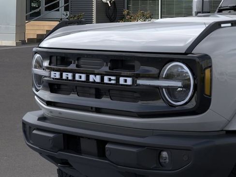 New 2026 Ford Bronco Outer Banks AWD/4WD image 19