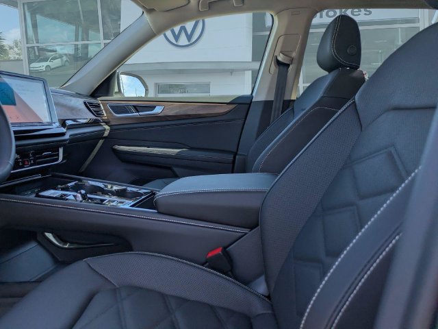 New 2026 Volkswagen Atlas SE FWD image 22