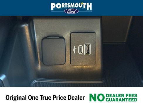 New 2025 Ford Explorer Active w/ Active Comfort Package image 19