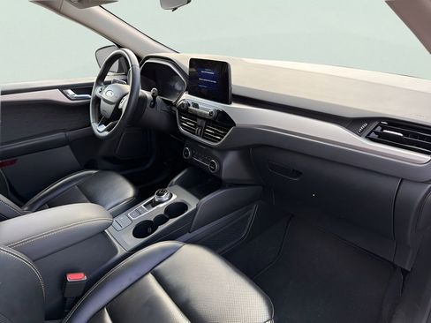 Used 2020 Ford Escape SE Sport image 8