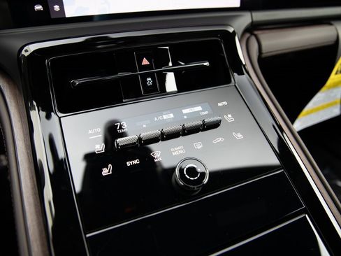 New 2026 Porsche Panamera 4 image 17