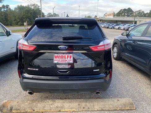 Used 2020 Ford Edge SE FWD image 6