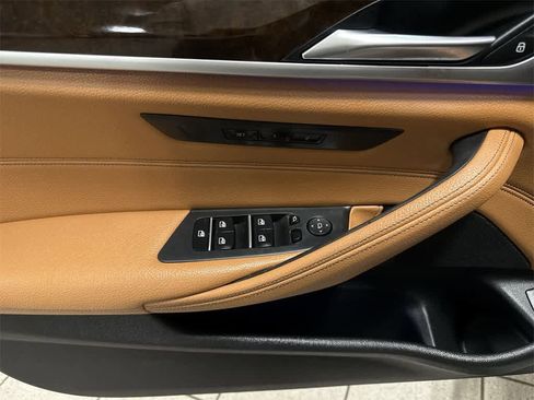 Used 2019 BMW 530i xDrive w/ Convenience Package image 23