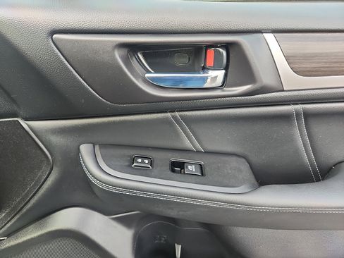 Used 2018 Subaru Legacy 2.5i Limited image 35