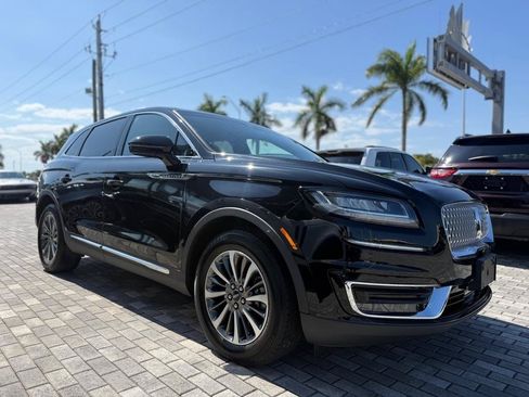 Used 2019 Lincoln Nautilus Select AWD/4WD image 1