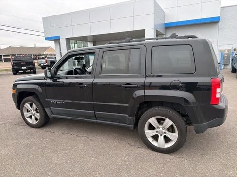 Used 2012 Jeep Patriot Latitude image 23